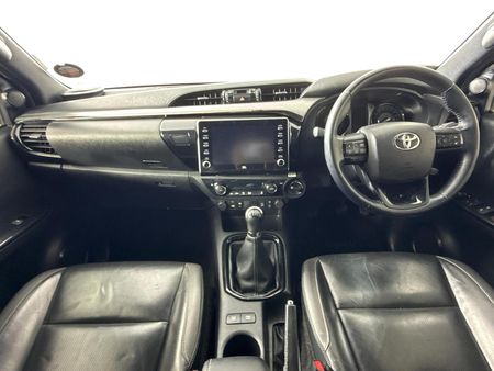 2021-Toyota-Hilux-28-GD-6-Raised-Body-Legend-RS-4x4-Double-Cab_1