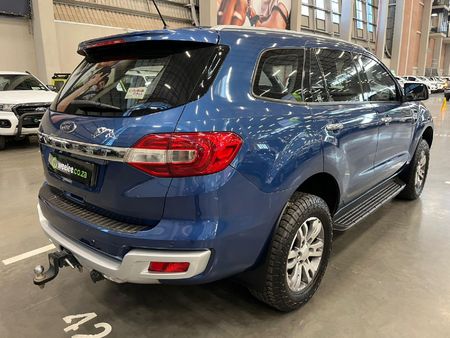 2017-Ford-Everest-22-TDCi-XLT-Auto_2
