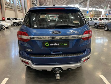 2017-Ford-Everest-22-TDCi-XLT-Auto_3