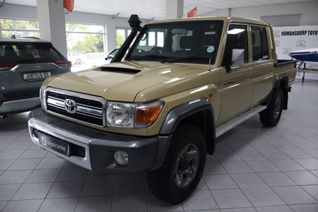2020-Toyota-Land-Cruiser-79-45-D-Double-Cab_0