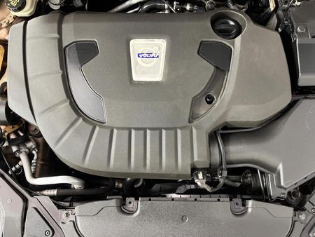 2014-Volvo-V40-D3-Excel-Auto_12