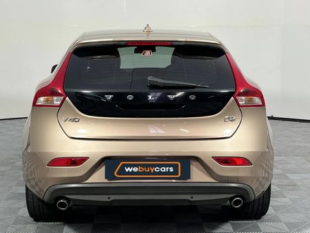 2014-Volvo-V40-D3-Excel-Auto_16