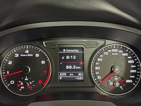 2016-Audi-Q3-20-TFSI-quattro-Auto-132kW_2