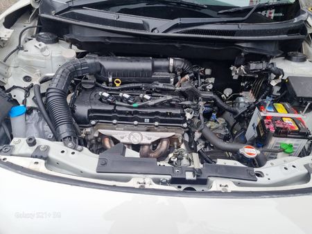 2024-Suzuki-Swift-12-GL_3