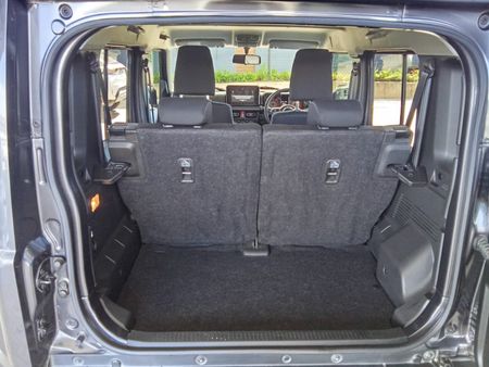 2024-Suzuki-Jimny-15-GLX-Auto_11