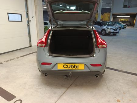 2017-Volvo-V40-D4-Inscription-Auto_12