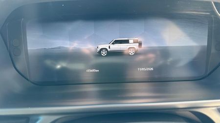 2023-Land-Rover-Defender-110-D300-HSE-X-Dynamic_4