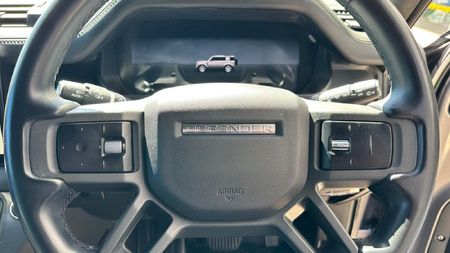 2023-Land-Rover-Defender-110-D300-HSE-X-Dynamic_8
