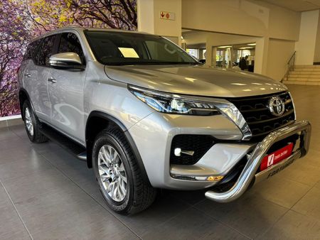 2021-Toyota-Fortuner-28-GD-6-Raised-Body-Auto_0
