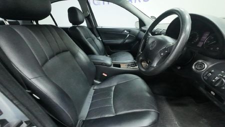 2006-Mercedes-Benz-C-Class-C-180K-Avantgarde-Auto_9