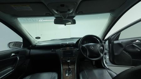 2006-Mercedes-Benz-C-Class-C-180K-Avantgarde-Auto_10