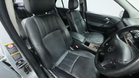 2006-Mercedes-Benz-C-Class-C-180K-Avantgarde-Auto_11