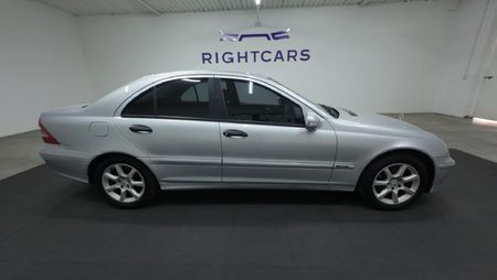 2006-Mercedes-Benz-C-Class-C-180K-Avantgarde-Auto_2