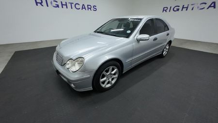 2006-Mercedes-Benz-C-Class-C-180K-Avantgarde-Auto_7
