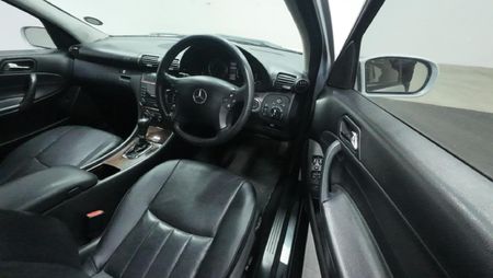 2006-Mercedes-Benz-C-Class-C-180K-Avantgarde-Auto_8