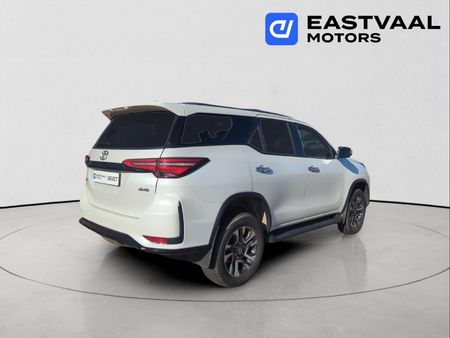 2024-Toyota-Fortuner-24-GD-6-4x4-Auto_6