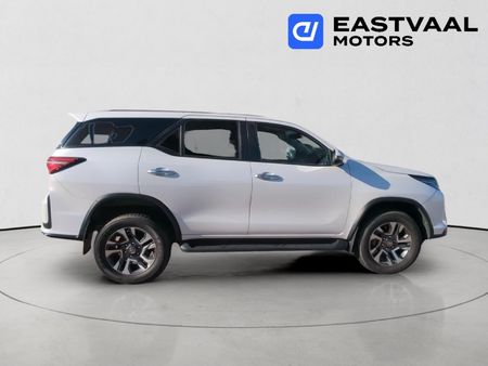2024-Toyota-Fortuner-24-GD-6-4x4-Auto_7