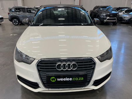2011-Audi-A1-12-TFSI-3-dr-Attraction_7