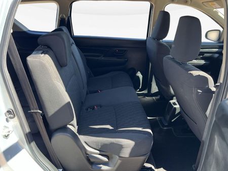 2025-Toyota-Rumion-15-S_14