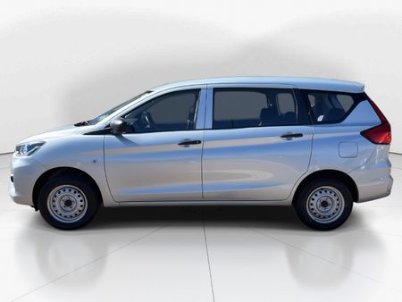 2025-Toyota-Rumion-15-S_3