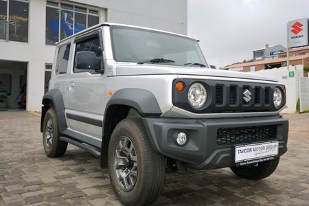 2019-Suzuki-Jimny-15-GLX_0