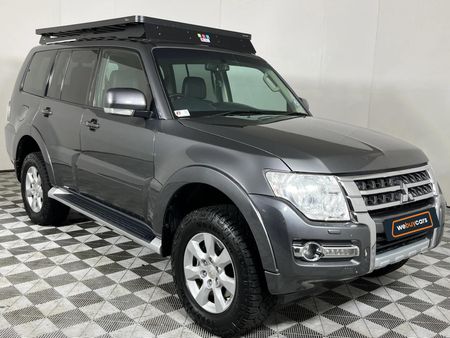 2015-Mitsubishi-Pajero-32-Di-Dc-GLS-Auto_15