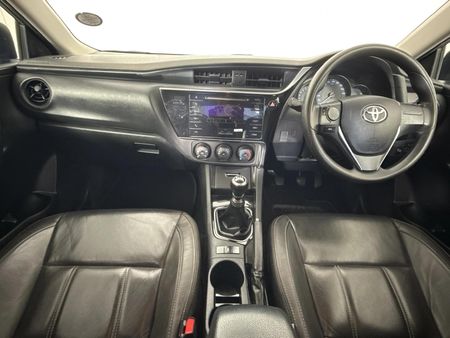 2020-Toyota-Corolla-Quest-18-Exclusive_1