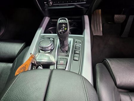 2016-BMW-X5-xDrive30d-Auto_14