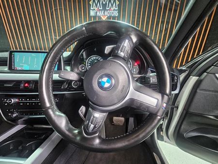 2016-BMW-X5-xDrive30d-Auto_18