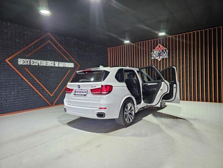 2016-BMW-X5-xDrive30d-Auto_25