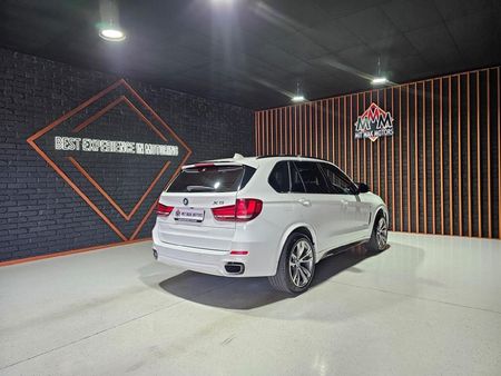 2016-BMW-X5-xDrive30d-Auto_26