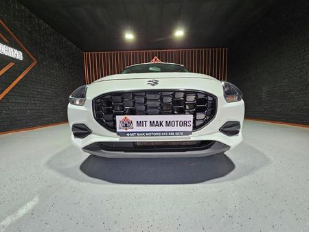 2025-Suzuki-Swift-12-GL_4