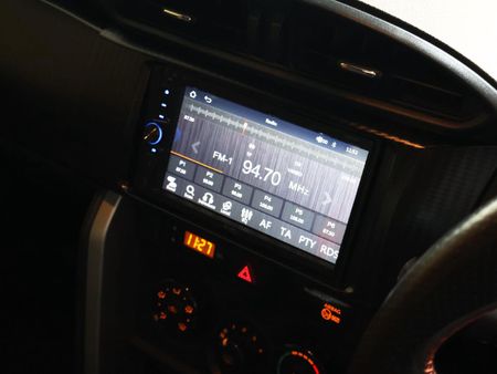 2015-Toyota-86-20_11