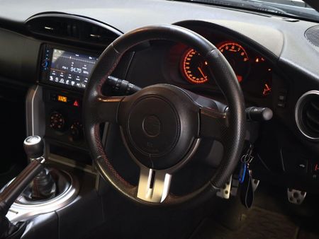 2015-Toyota-86-20_14