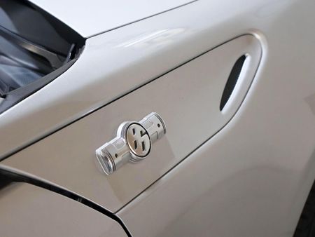 2015-Toyota-86-20_6