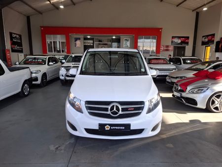 2015-Mercedes-Benz-V-Class-V-220-CDi-Auto_1