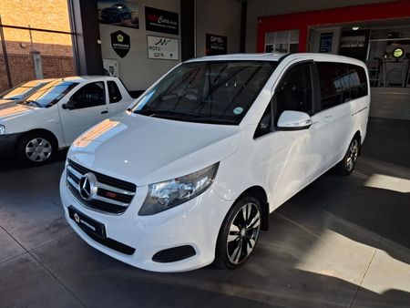 2015-Mercedes-Benz-V-Class-V-220-CDi-Auto_2