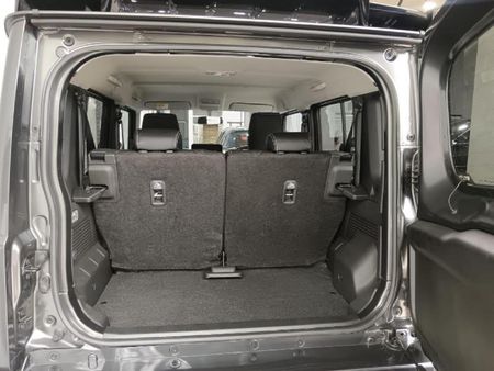 2026-Suzuki-Jimny-15-GLX-Auto_5