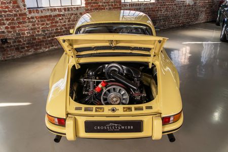 1972-Porsche-911-T-Restored_18