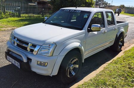2006-Isuzu-KB-LEXUS-V8_2