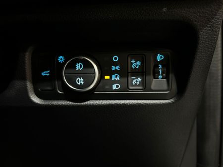 2023-Ford-Everest-30D-V6-Platinum-AWD-Auto_18