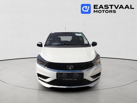 2026-TATA-Tiago-12-XM_1