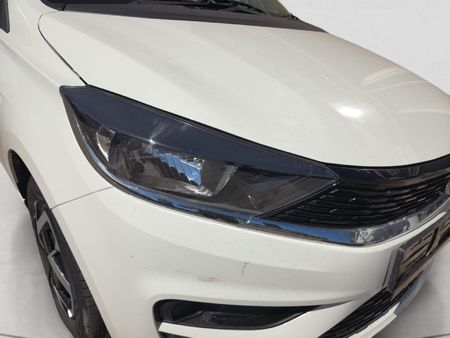 2026-TATA-Tiago-12-XM_8