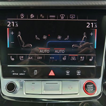 2026-Audi-RSQ8-Performance-Quattro-Auto-471kw_22