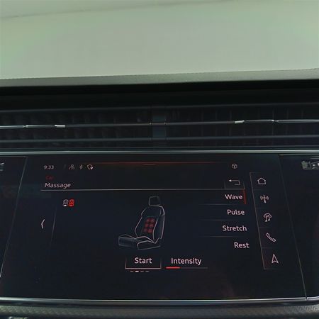 2026-Audi-RSQ8-Performance-Quattro-Auto-471kw_39