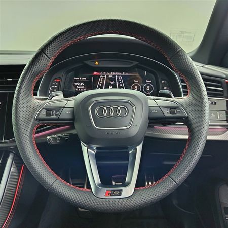 2026-Audi-RSQ8-Performance-Quattro-Auto-471kw_47