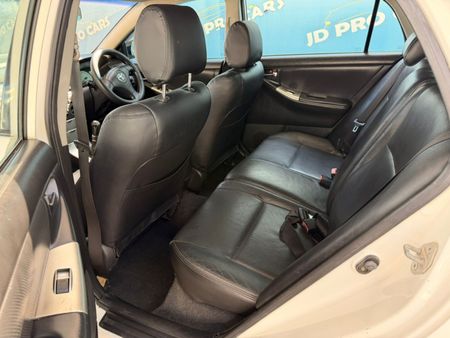 2004-Toyota-RunX-160i-RX_13
