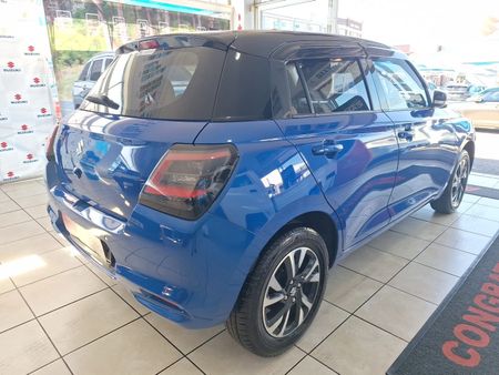 2026-Suzuki-Swift-12-GLX_6