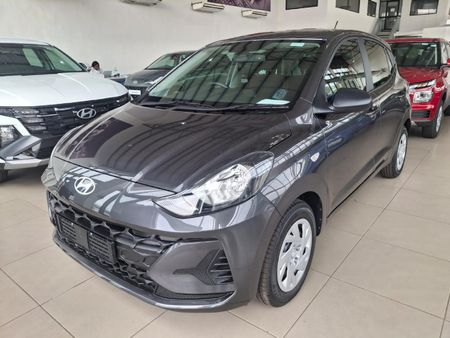 2026-Hyundai-Grand-i10-12-Motion-Auto_2