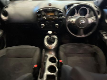 2015-Nissan-Juke-12T-Acenta_9